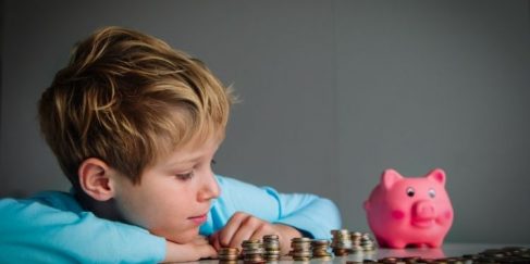 Ways to help your kids learn about money