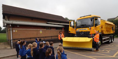 Council gritting lorry makes school visit