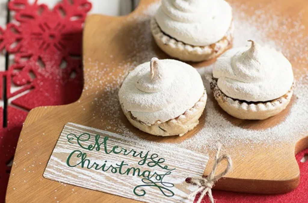 Meringue topped mince pies
