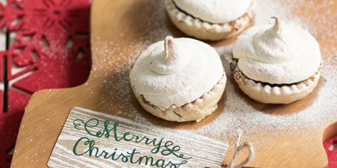 Meringue topped mince pies